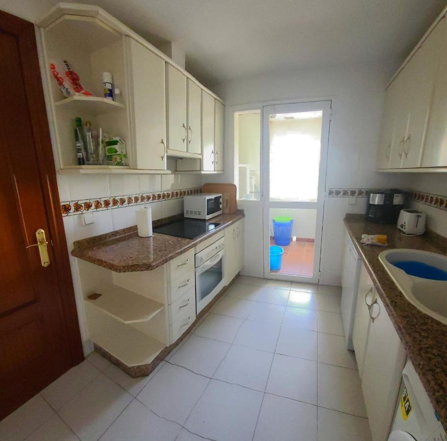 2 Bedroom Apartment Overlooking Mediterranean, 2 Outdoor Pools La Cala De Mijas Exterior photo